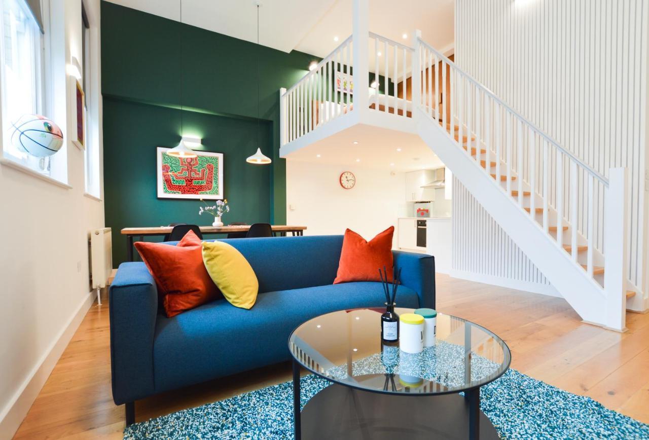 Spacious West Hampstead Apartment With Mezzanine Bedroom By Concept Apartments 伦敦 外观 照片