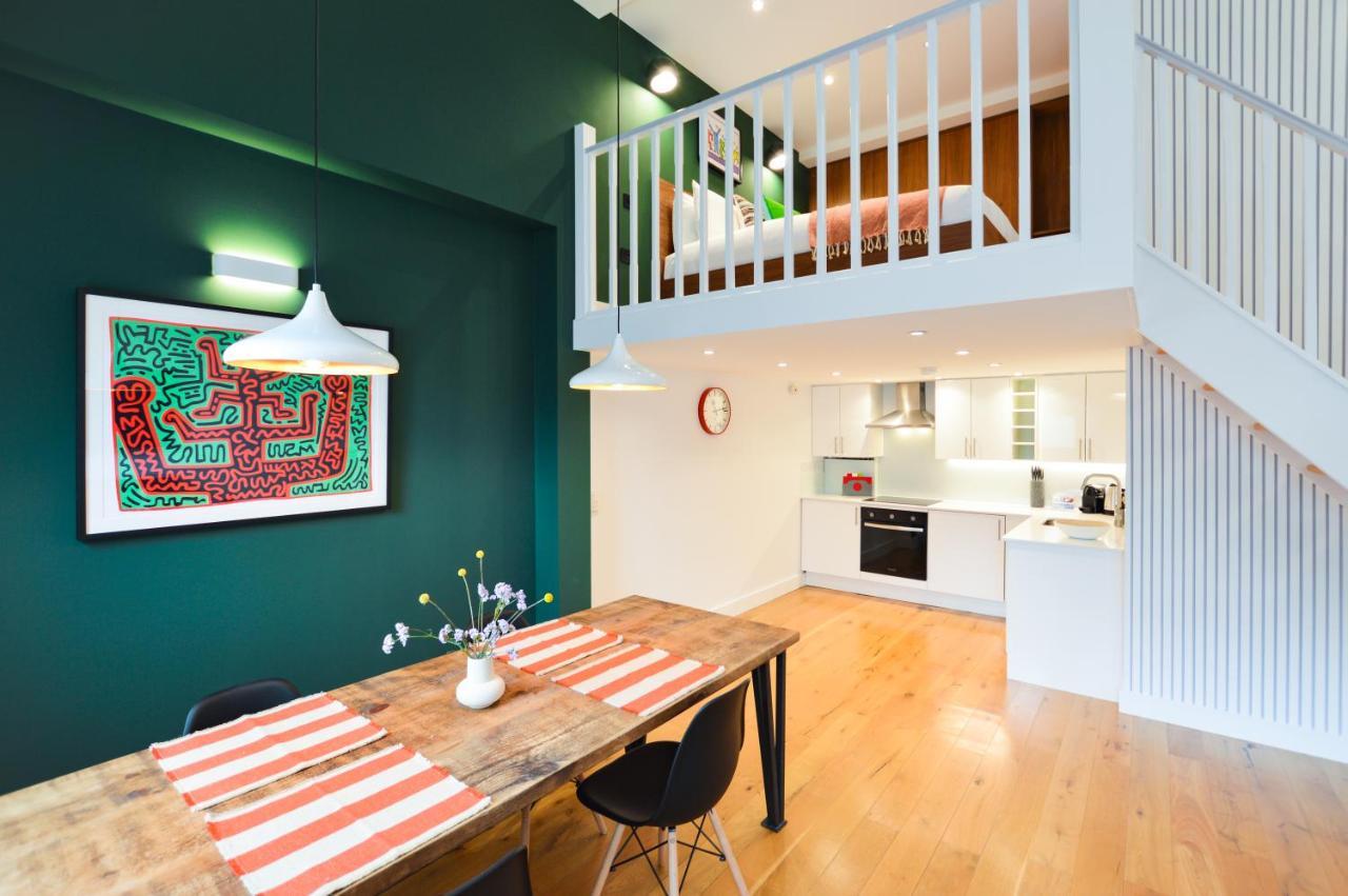 Spacious West Hampstead Apartment With Mezzanine Bedroom By Concept Apartments 伦敦 外观 照片