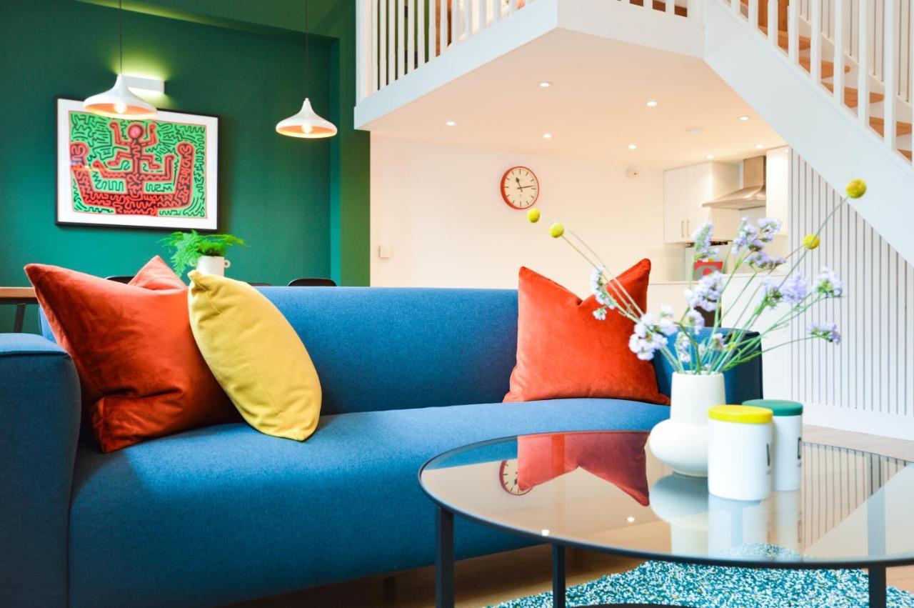 Spacious West Hampstead Apartment With Mezzanine Bedroom By Concept Apartments 伦敦 外观 照片